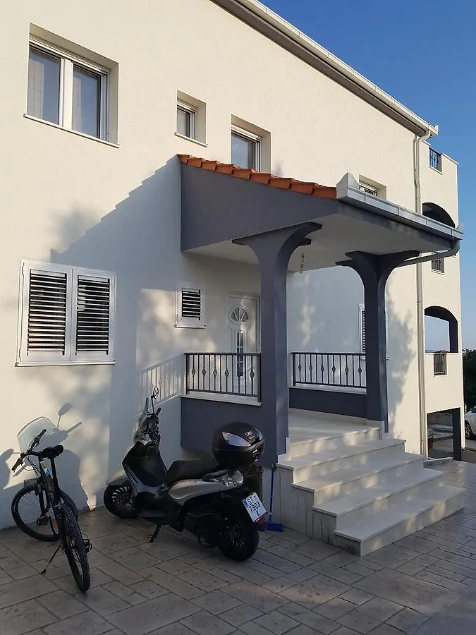Apartments Kalajica Trogir